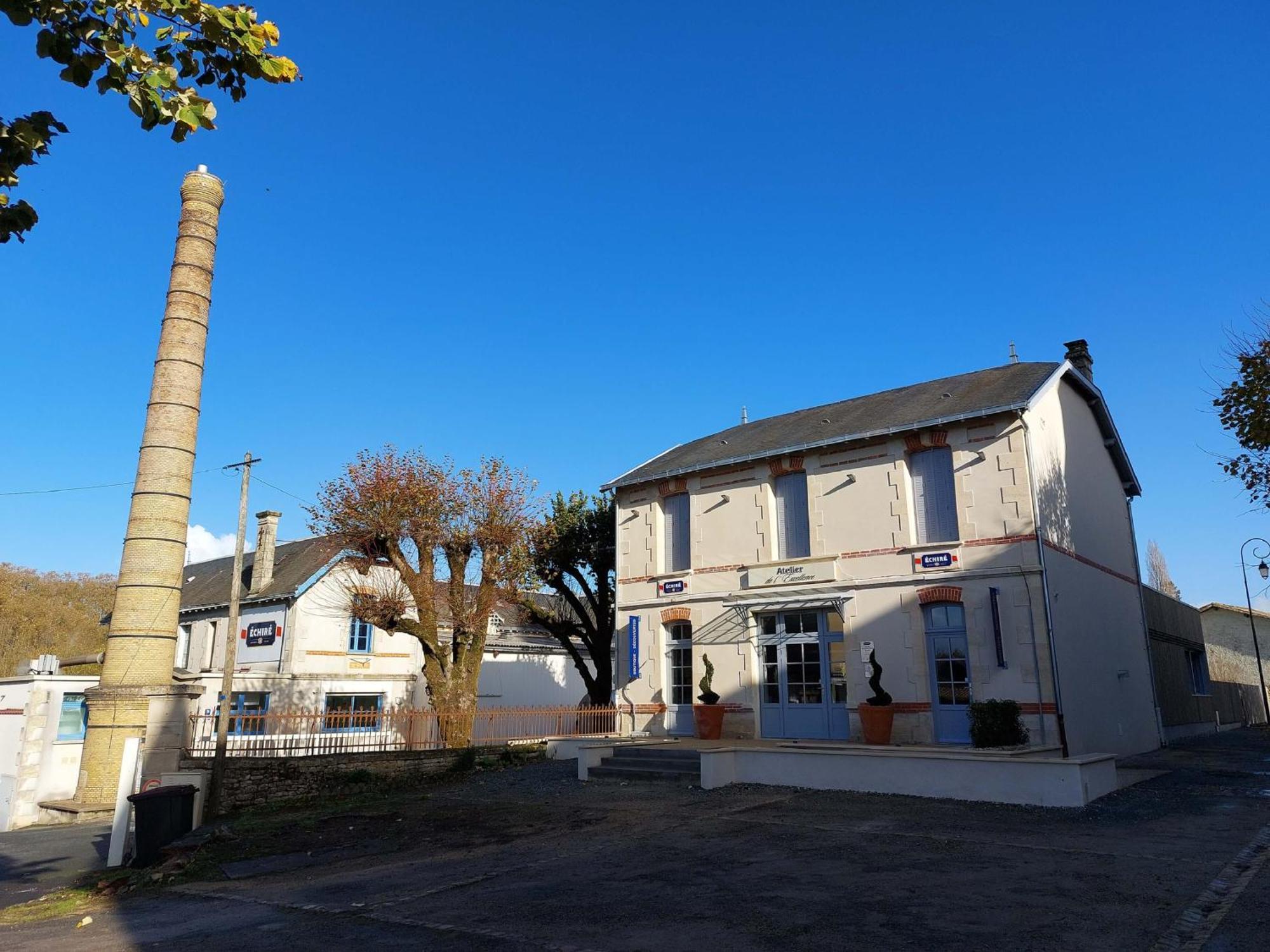 Au Grain D'Orge Villa Echire Exterior photo